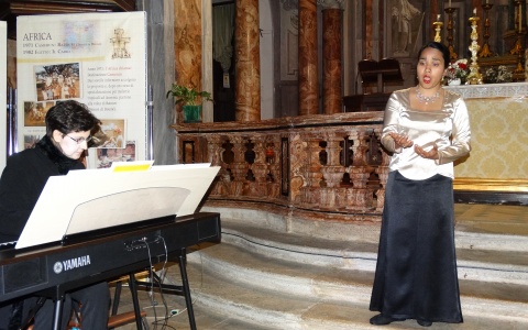 Suma Mellano mezzo soprano